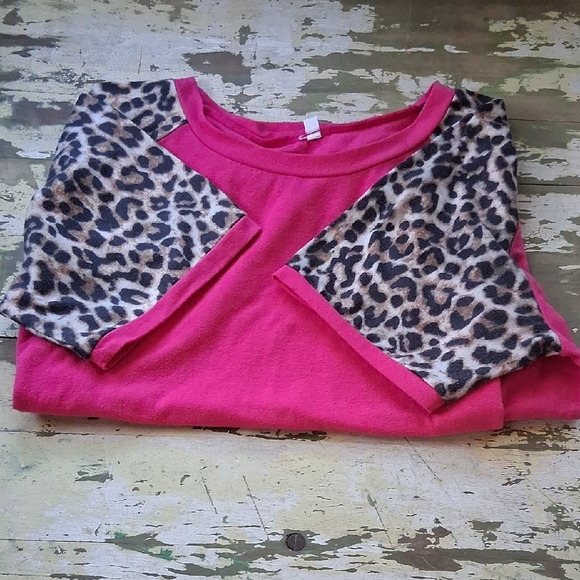 Tops - Women Hot Pink Top with Leopard Print Sleeves